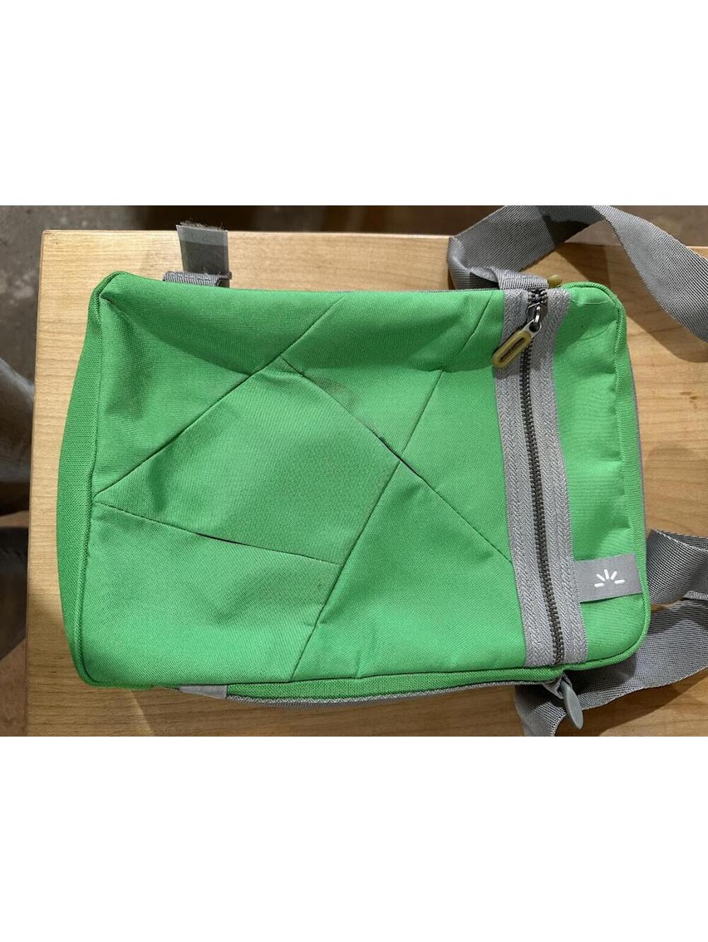 Case Logic Green Tablet Crossbody Bag 11x8